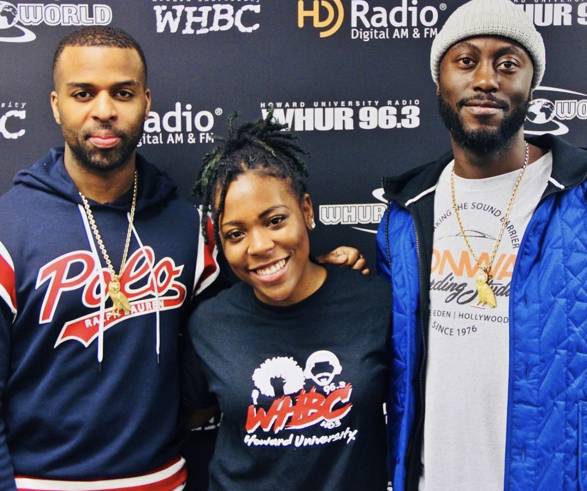Siethesource's tweet photo. @alaysiasierra &amp; @YanSnead continually inspire me 🥹✨ it’s crazy how our steps are ordered before even knowing it. Not where I wanna be YET, but I too got my foot in thru college radio &amp; late night R&amp;B shows 🤧😍 pioneering woman in radio into music curation truly is a blessing! https://t.co/VSu2T1AH4h