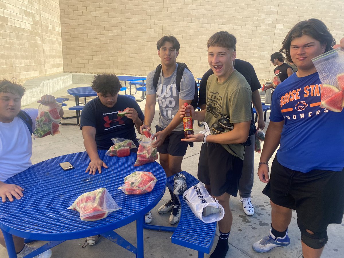 RecruitShafter's tweet image. Annual watermelon feed to end the summer right 😤 #GeneralsLead