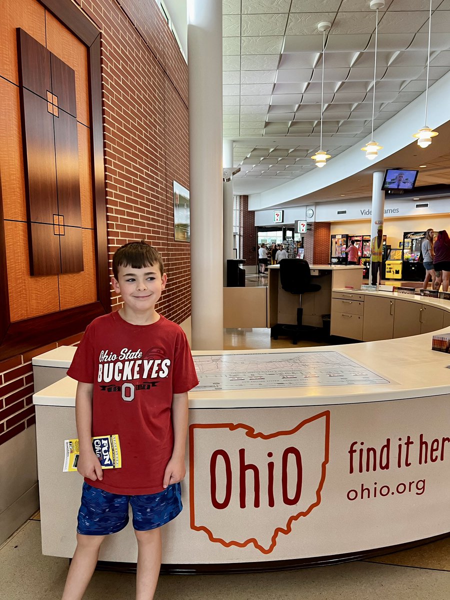 Mrs. Walz tweet media