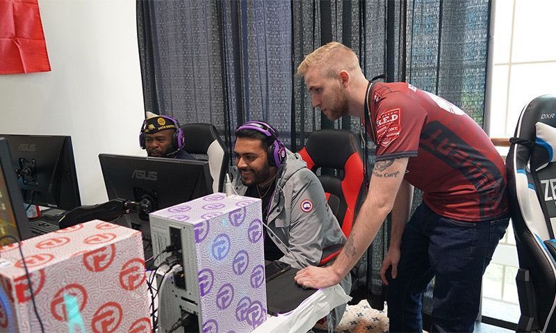 RegimentGG's tweet image. REGIMENT x @AmericanLegion  🇺🇸 

“The relationship between the nation’s largest #veterans service organization and the nation’s largest #military gaming community has now reached a new level. On July 1, it was announced that The American Legion is now the official veteran service…