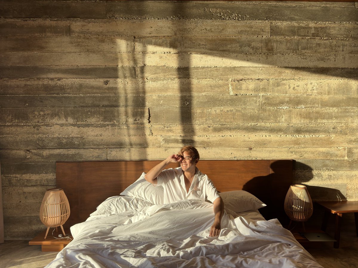 anapaht_'s tweet image. Demi III #รีวิวปราณบุรี ที่พักสวยวิวทะเลทุกห้อง มีห้องพักแค่4 ห้องเอง Sun Moon Sea Star เราพักห้องSun แสงปังสมชื่อเขา เดินจากเตียงลงเล่นสระน้ำของห้อง เดินลงทะเล ถ่ายรูปไม่พัก อาหารเช้าเสิร์ฟ ญี่ปุ่นเซ็ทจุกๆ #รีวิวที่พัก #maiubaan