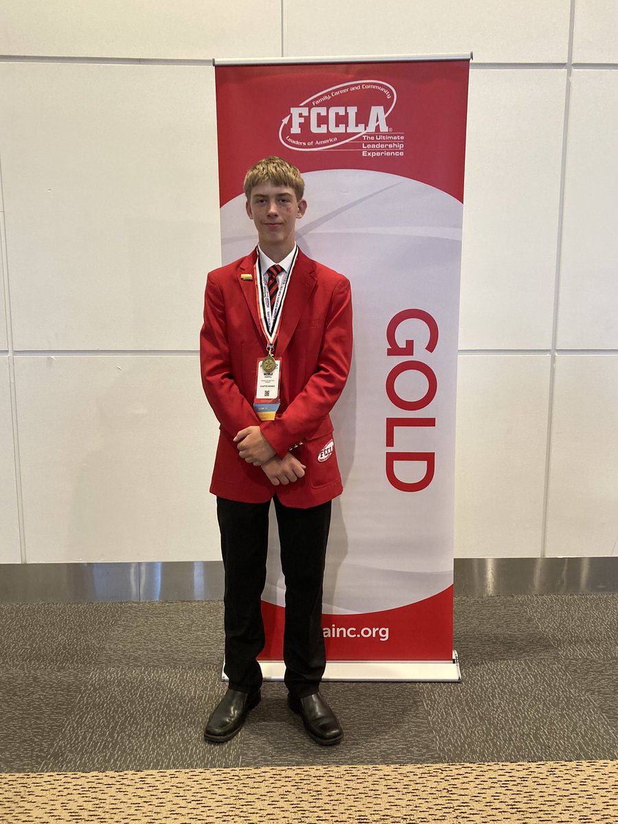 DusterFCS's tweet photo. So proud of Noble Maring for earning a Gold Medal on Repurpose &amp; Redesign Level 1 STAR Project at #NLC2023 #FCCLANLC #HoldregeMiddleSchool #HoldregeDusters https://t.co/tZZffXTDtH