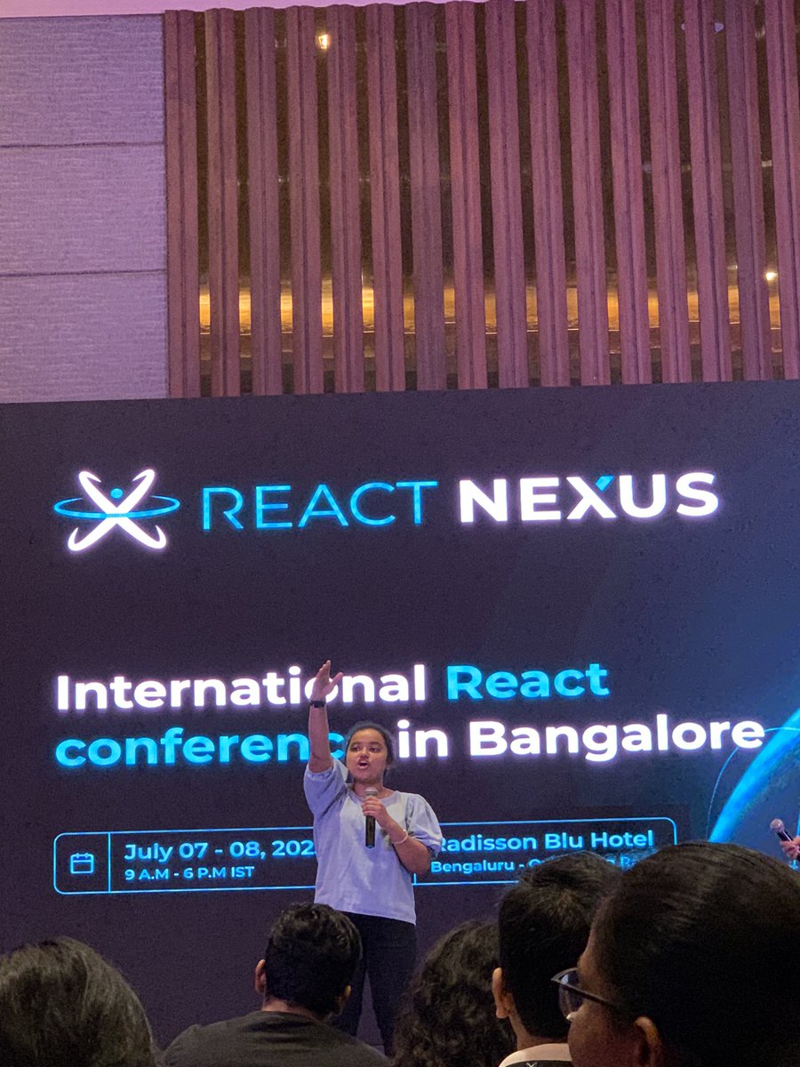 summy_dev's tweet image. @shrilakshmihg setting stage on fire 🔥 
#ReactNexus2023 

———————————————
@smallcaseHQ @smallcasetech