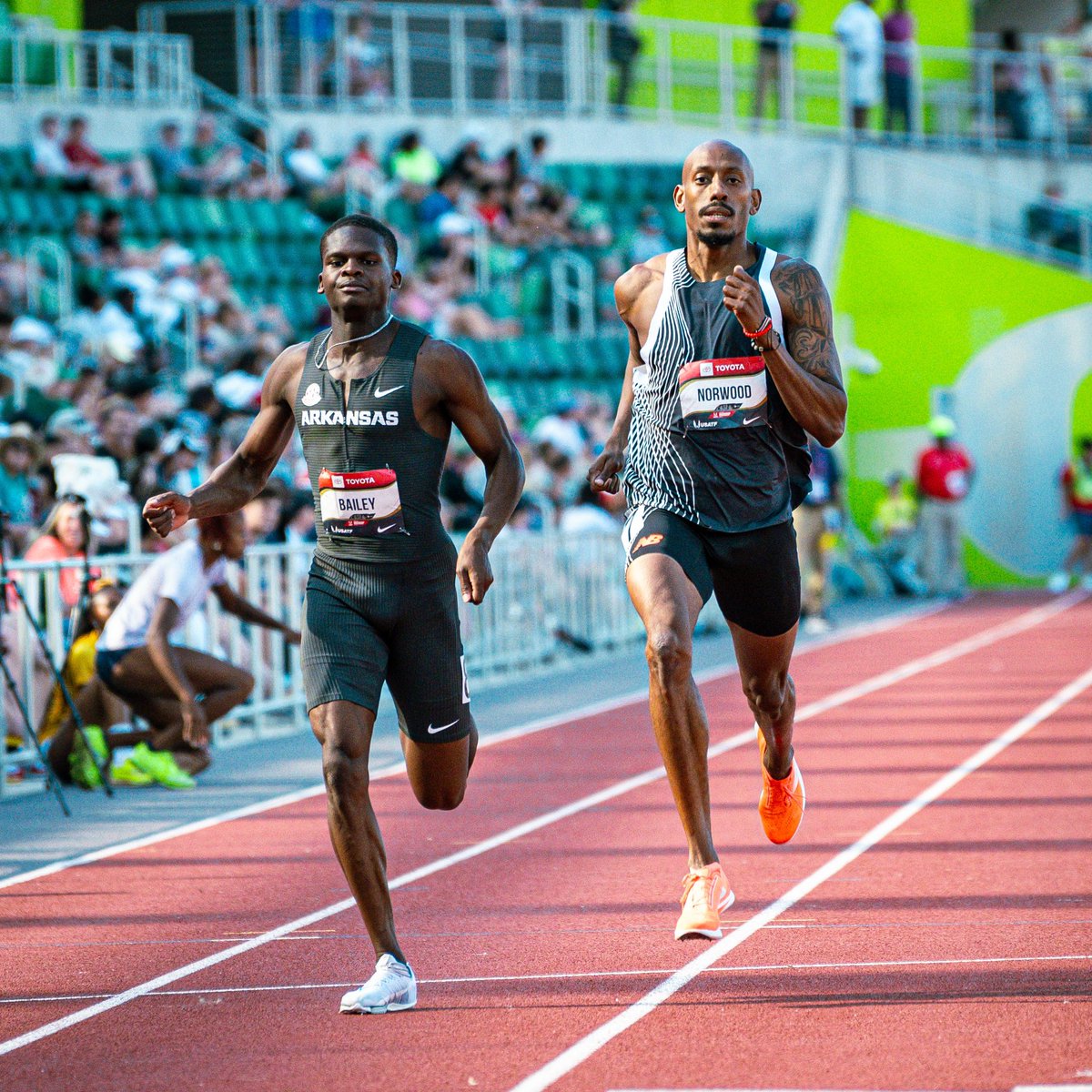 travismillerx13's tweet photo. Top three 400m qualifiers all from the same heat. #USATFOutdoors 

45.02 - Chris Bailey
45.06 - Vernon Norwood
45.12 - Bryce Deadmon https://t.co/TIKSrJvior