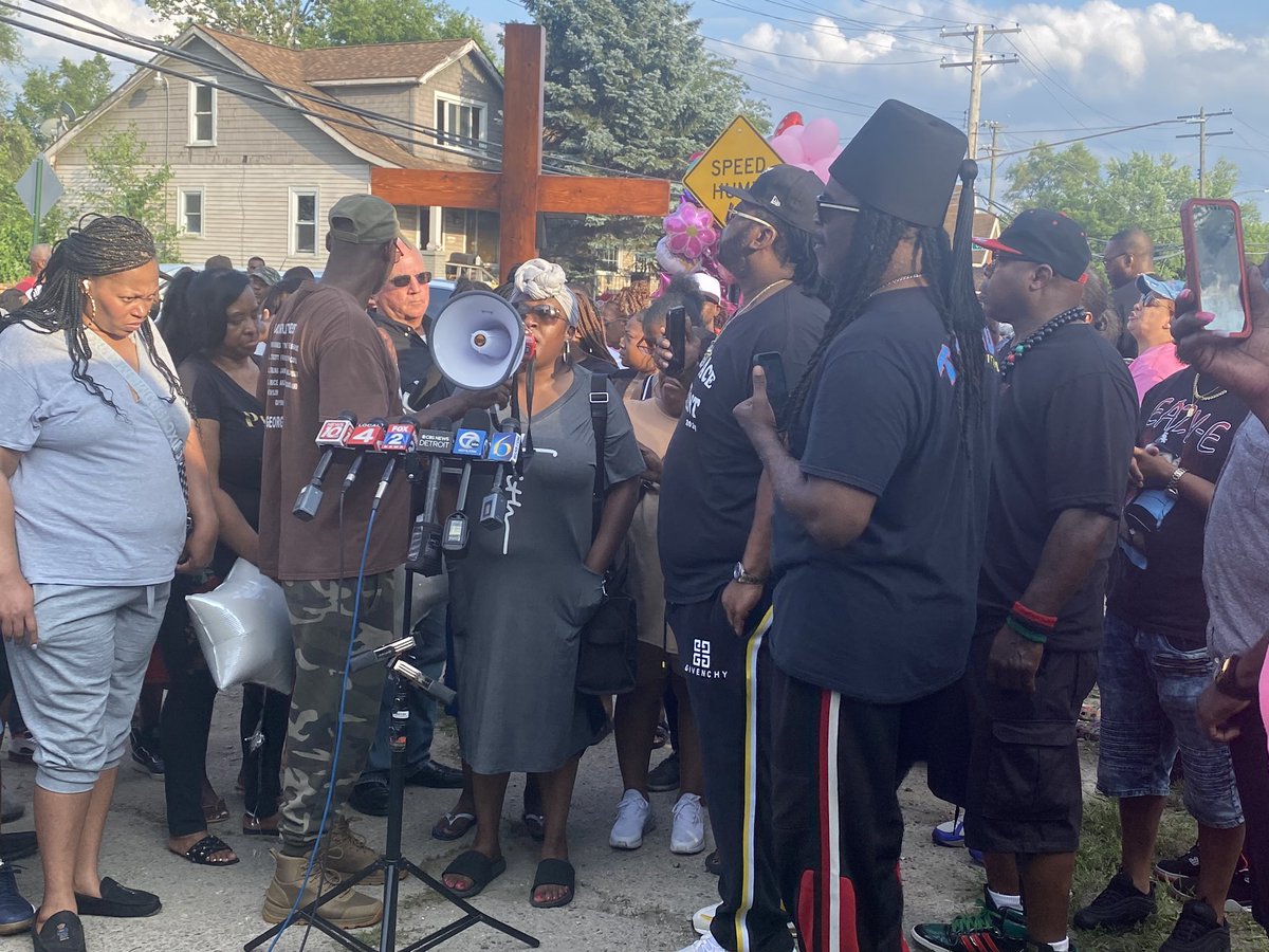 Micah Walker tweet media