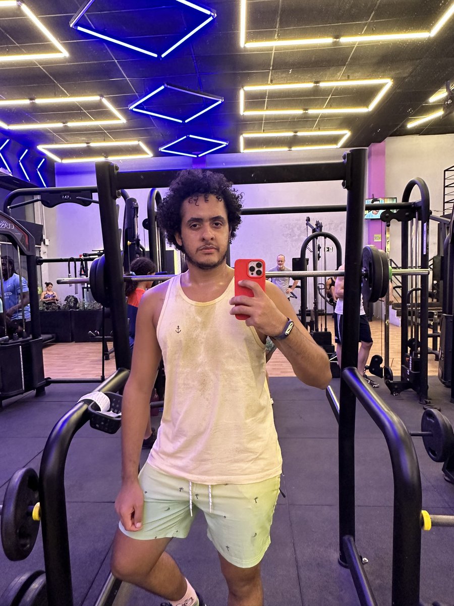 thyago92's tweet image. Vida fit não é fácil!