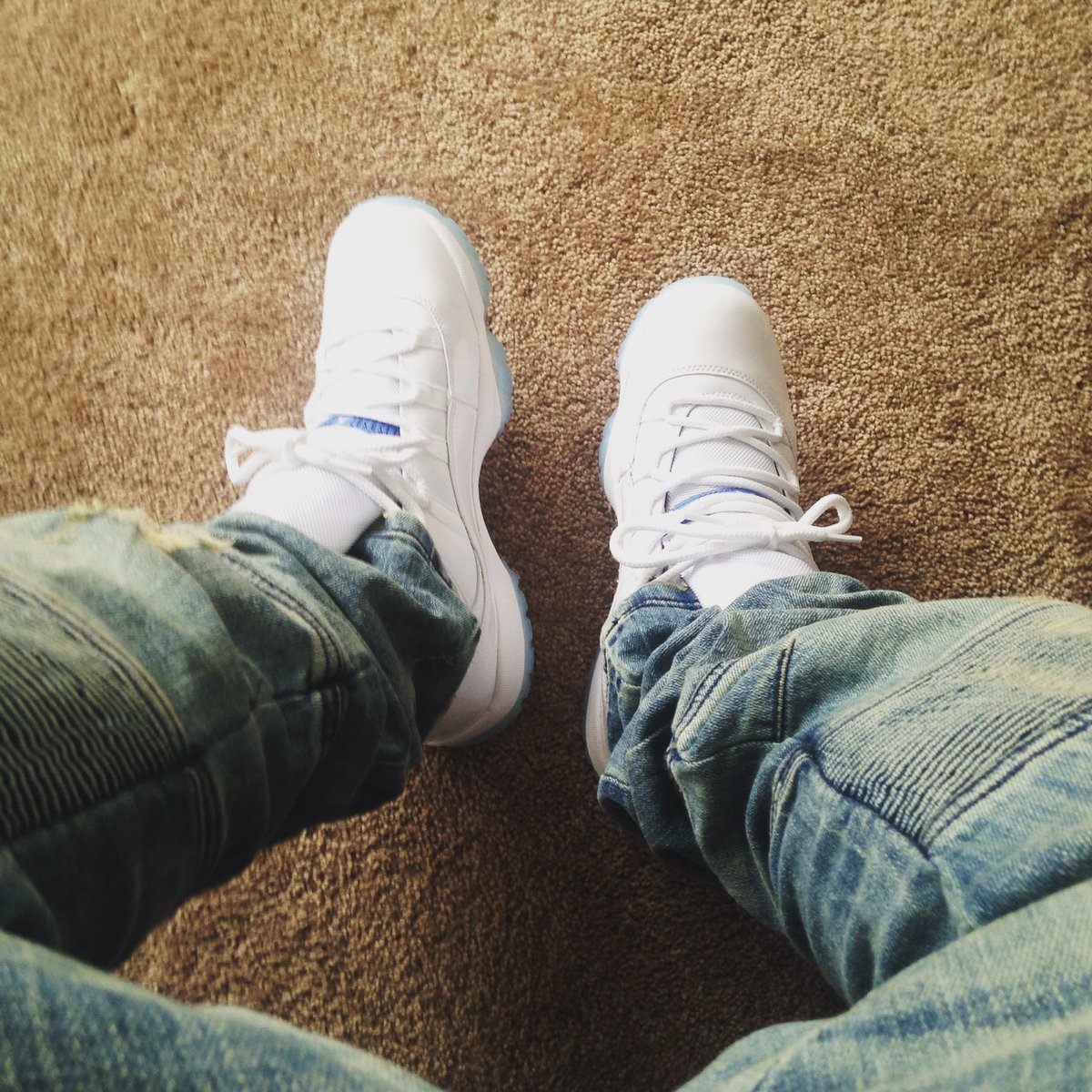 TooFlyFree23's tweet photo. Columbia 11’s #retro11s #sneakerhead https://t.co/Ks8fU3Om0M