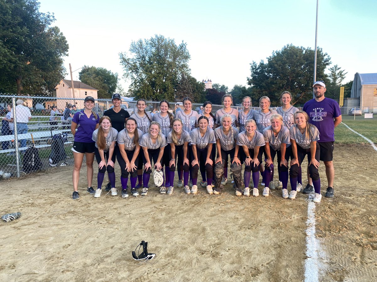 Dropped a tough one against Southeast Valley. Proud of this team for how far they’ve come. #FalconPride 🖤💜