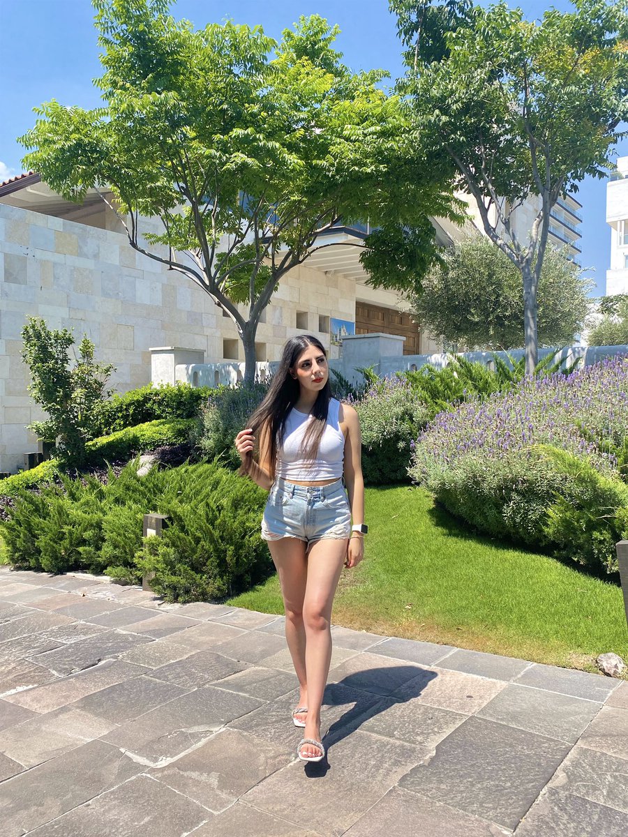 fridaarosas's tweet photo. 🪻 https://t.co/cGEbFEZxDO