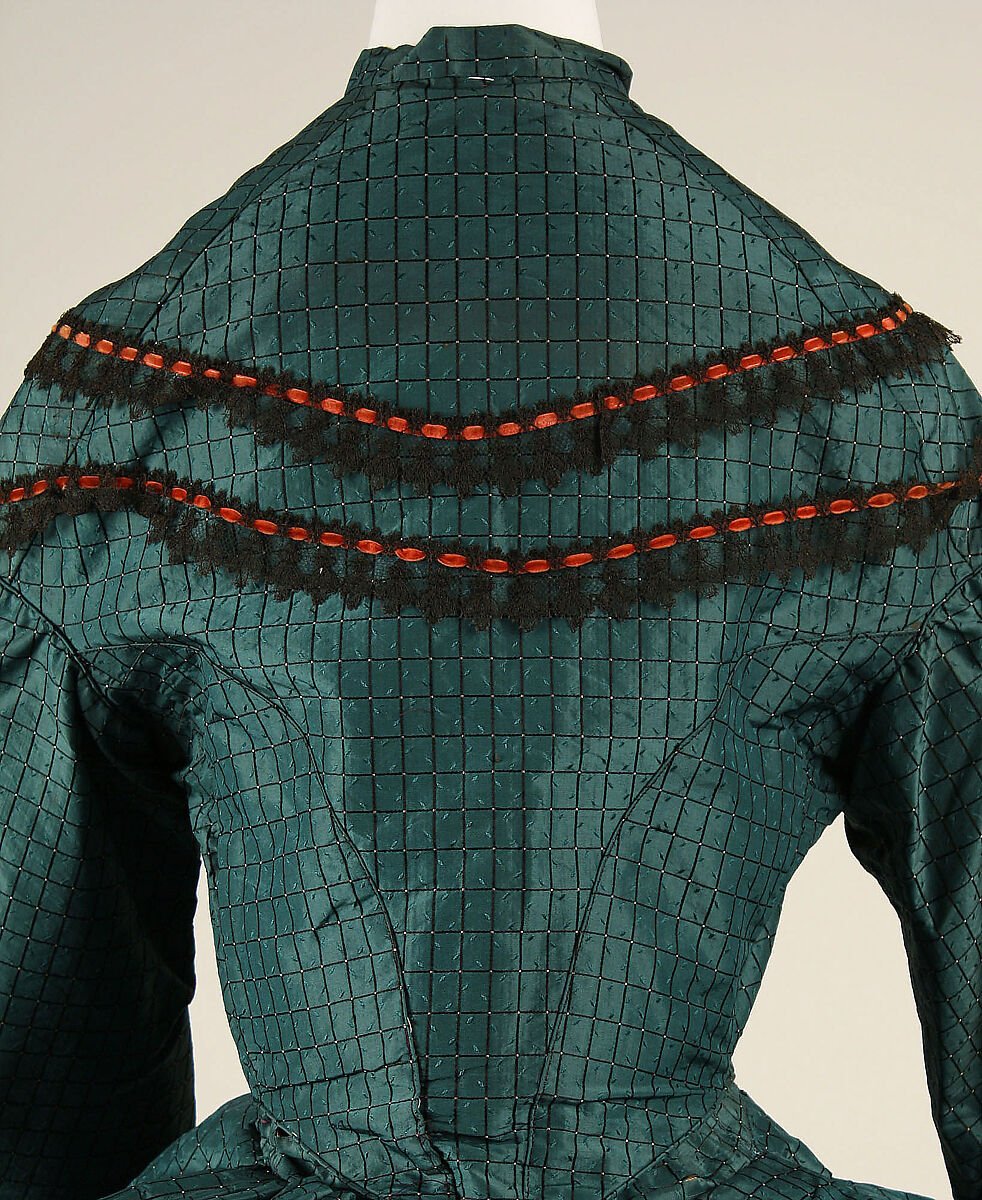 Probably American.

Lovely Silk Dress, 1893.

The colour and design are really rather nice.
© <a href="/metmuseum/">The Metropolitan Museum of Art</a> 
#FashionHistory