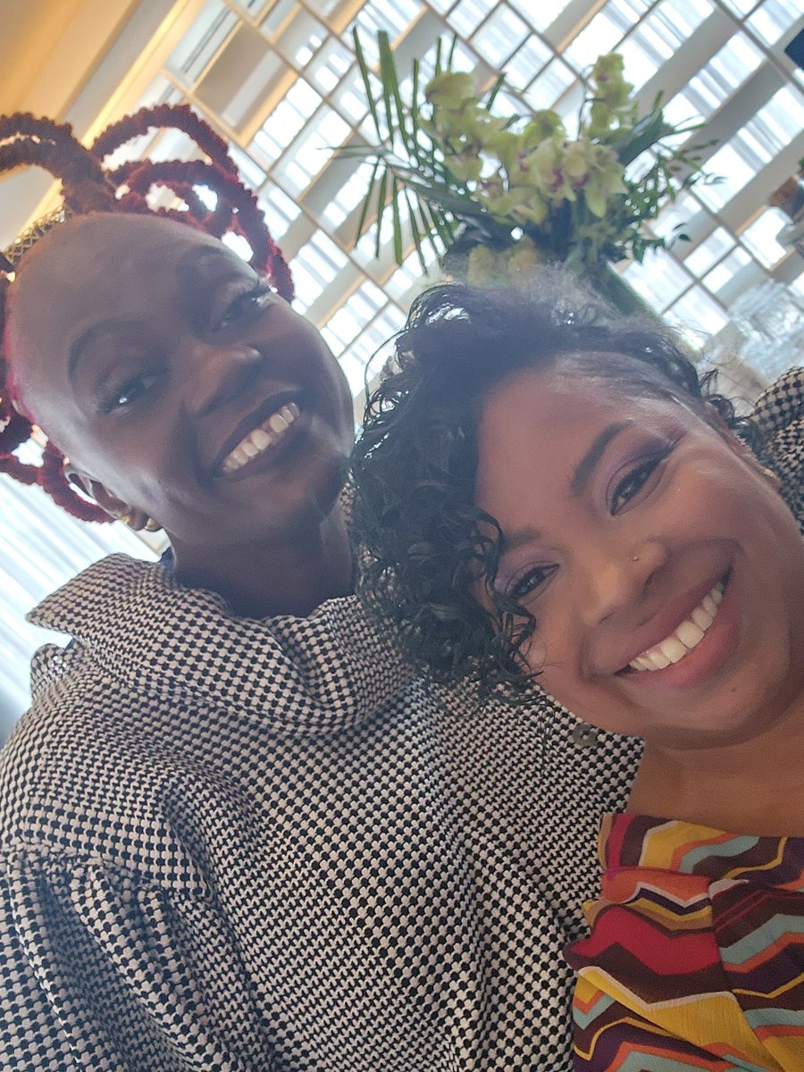 iamletita's tweet photo. I love when I'm in a space of serving my clients and a while focused on them God says here's something you asked me for.  Meeting @wangawoman made my day. Thank you for the conversation. As promised I sent you a message on LinkedIn since I couldn't stay to connect with your CoS. https://t.co/g5jdaOuj05