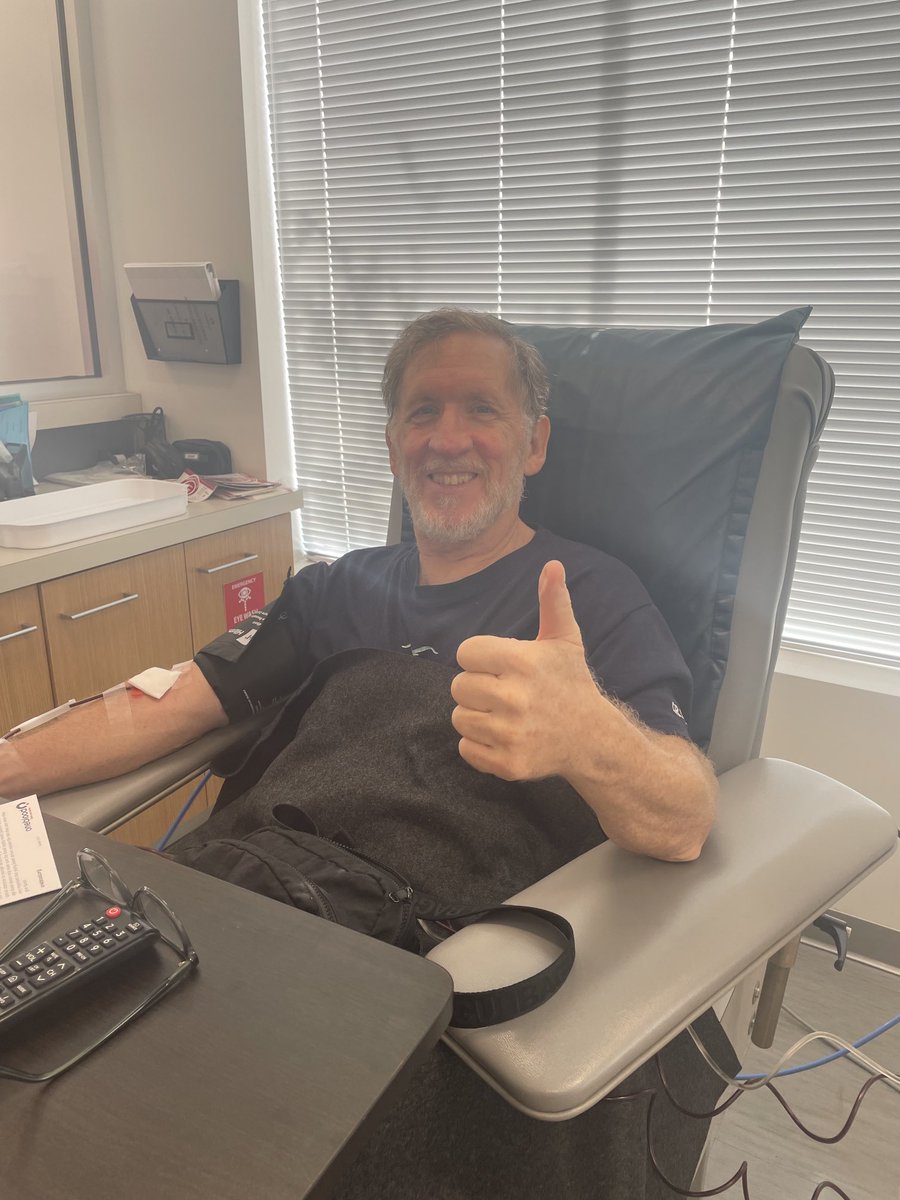 The view from the other side of the bed.   This is a single needle process.   Can do double needle but I couldn’t move either of my arms for two hours - no go on that.   Double needle only saves me about 10 mins.