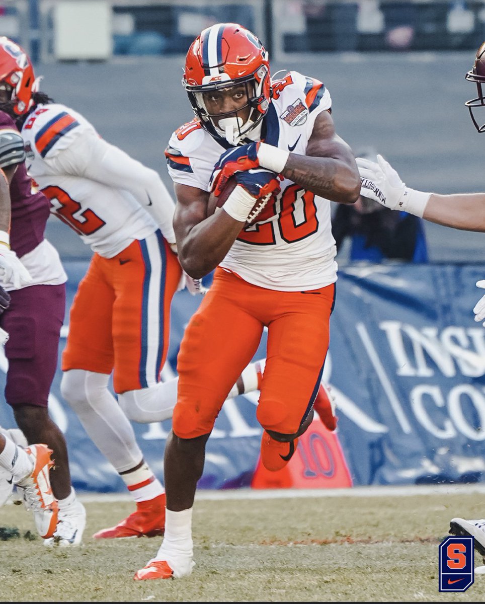 SyraCuseAholic's tweet image. @SyracuseU #LetLeQuintPlay! ✊️🏟⏰️