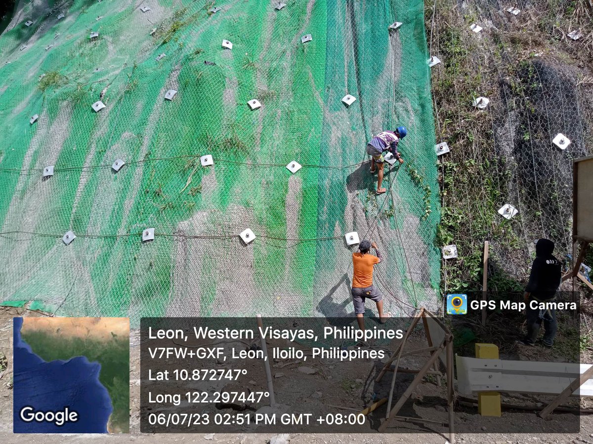 JOEConst's tweet photo. Updates at Leon, Iloilo Site
Installing Square Plates and Cable wire https://t.co/tz7qQp9AYG
