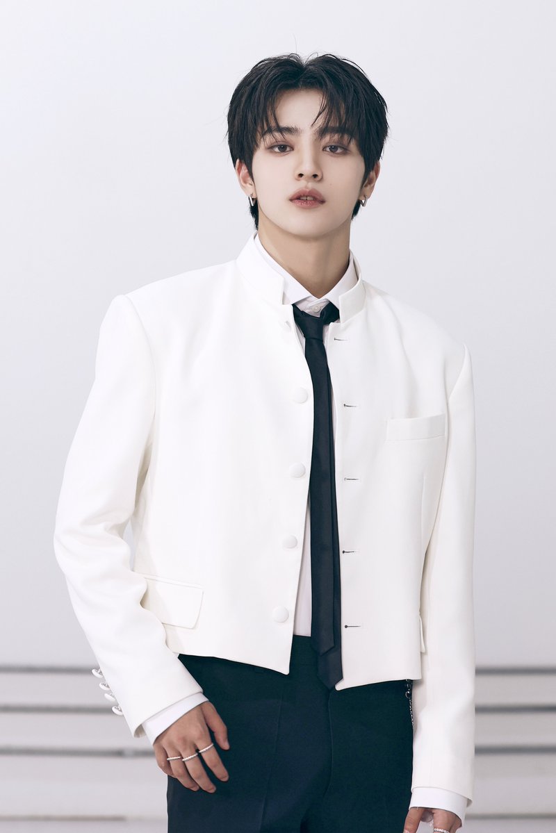 fantasyboys_twt's tweet photo. [✨]

It's FANTASY BOYS
New Profile

#홍성민 #HONGSUNGMIN

#FANTASYBOYS #판타지보이즈 https://t.co/hC5eRlsEBy