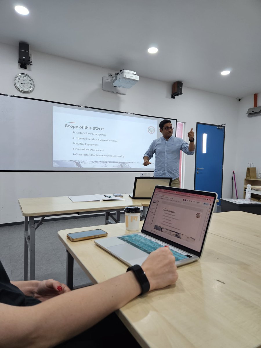 HIS English Dept tweet media