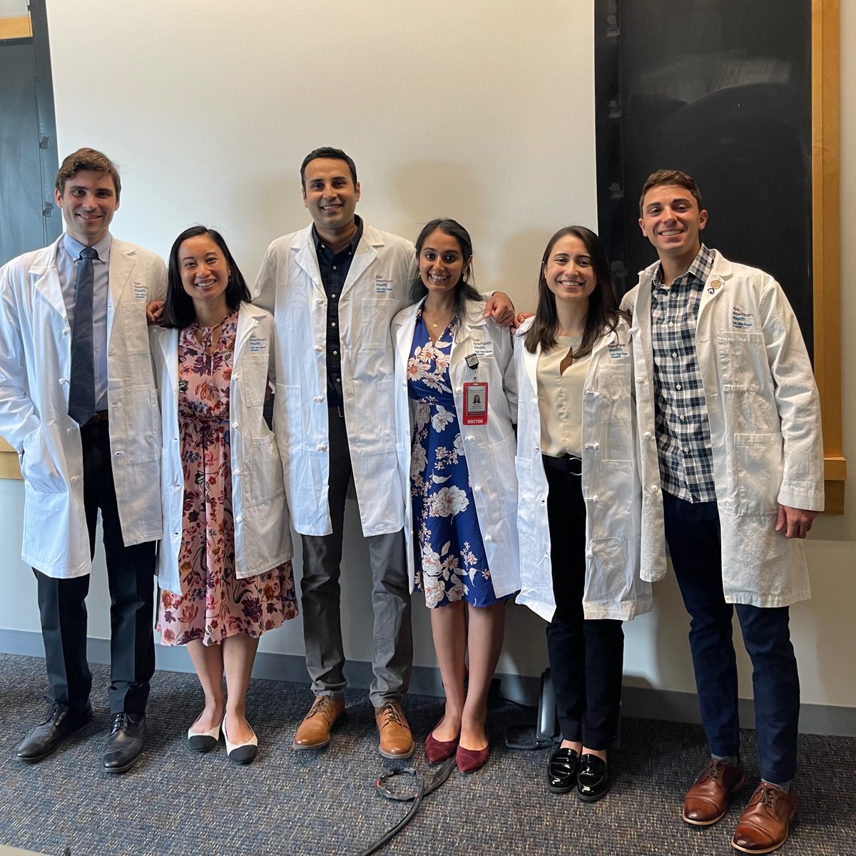 Welcome to our new fellows @loulev_md @dgoyesv @ShreyakSharma @SwathiK_MD Chris Gromisch & Ysa Ilagan-Ying! Good luck with the 1st day of fellowship! 🤞💩 #GIfellowship