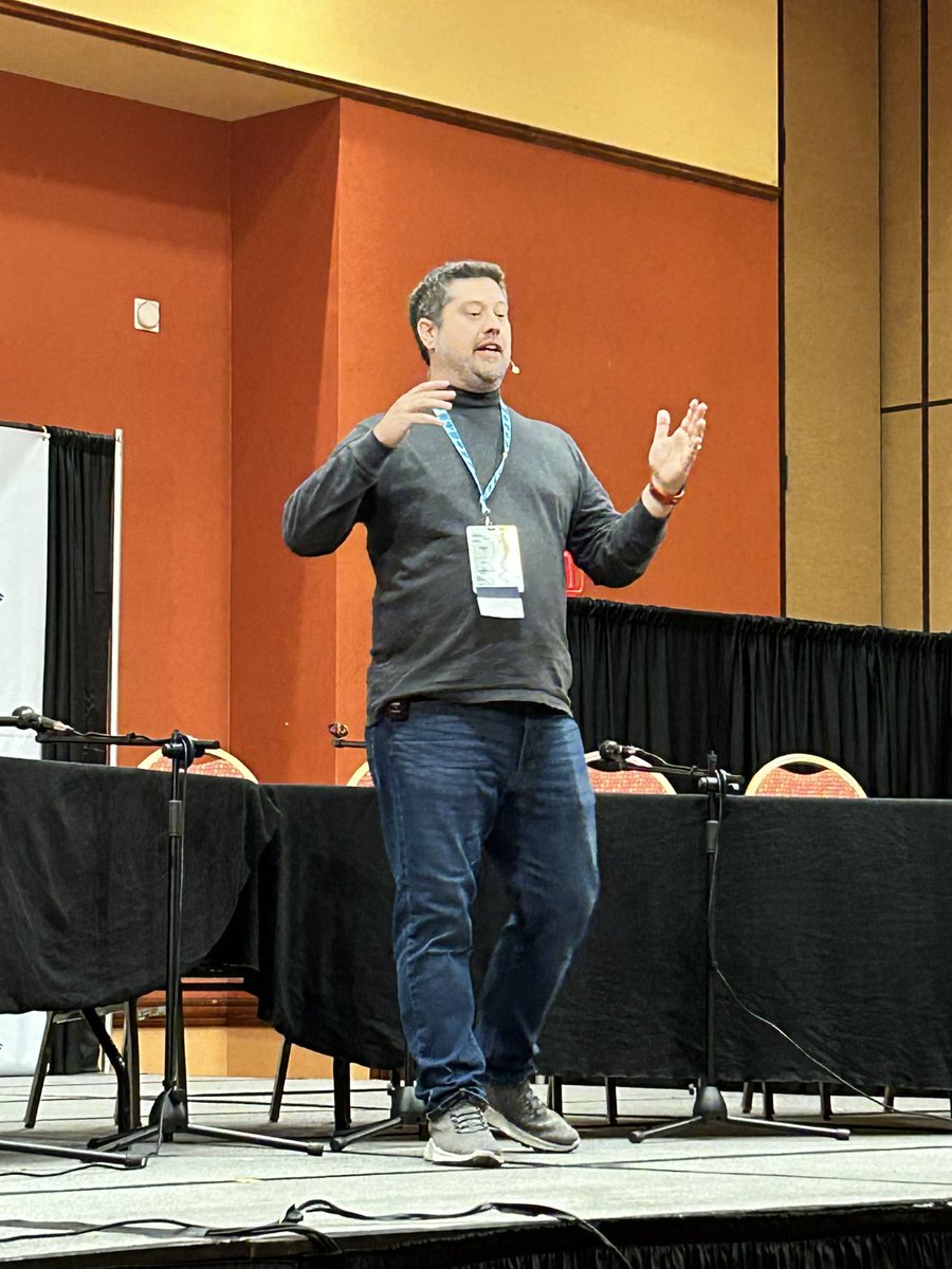 bridgesofok's tweet photo. We love talking about Bridges wherever we are! Last weekend Executive Director Stacy Barr Bruce spoke to @soonercon attendees and saw a familiar character! Thanks SoonerCon, for choosing us as your charity for this year’s convention! #bridgesnorman #normanok #thingstodoinoklahoma https://t.co/MByNMbGfMu