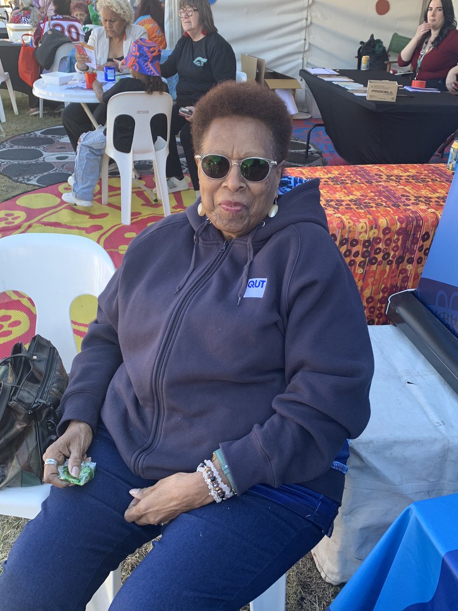 Angela Barney-Leitch tweet media