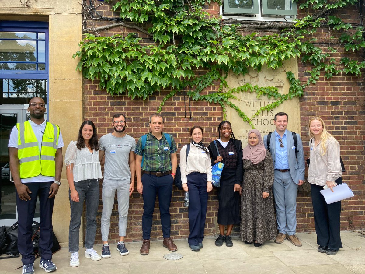 Inspire EBP (@inspireebp) on Twitter photo On a #Careers Carousel with Yr8 <a href="/WilliamEllisSch/">William Ellis School</a> we had #volunteers <a href="/friedfrank/">Fried Frank</a>, @Humankind_LDN, <a href="/LewisSilkin/">Lewis Silkin</a>, <a href="/kierconstruct/">Kier Construction</a>, <a href="/bgengineering/">BG Engineering</a>, <a href="/GlenmanCorporat/">Glenman Corporation</a>, SCS Rail and <a href="/QuinnLondonLtd/">Quinn London Ltd</a> explaining their careers, engineer, tax lawyer, site manager and more! #ThankYou so much! On a #Careers Carousel with Yr8 <a href="/WilliamEllisSch/">William Ellis School</a> we had #volunteers <a href="/friedfrank/">Fried Frank</a>, @Humankind_LDN, <a href="/LewisSilkin/">Lewis Silkin</a>, <a href="/kierconstruct/">Kier Construction</a>, <a href="/bgengineering/">BG Engineering</a>, <a href="/GlenmanCorporat/">Glenman Corporation</a>, SCS Rail and <a href="/QuinnLondonLtd/">Quinn London Ltd</a> explaining their careers, engineer, tax lawyer, site manager and more! #ThankYou so much!