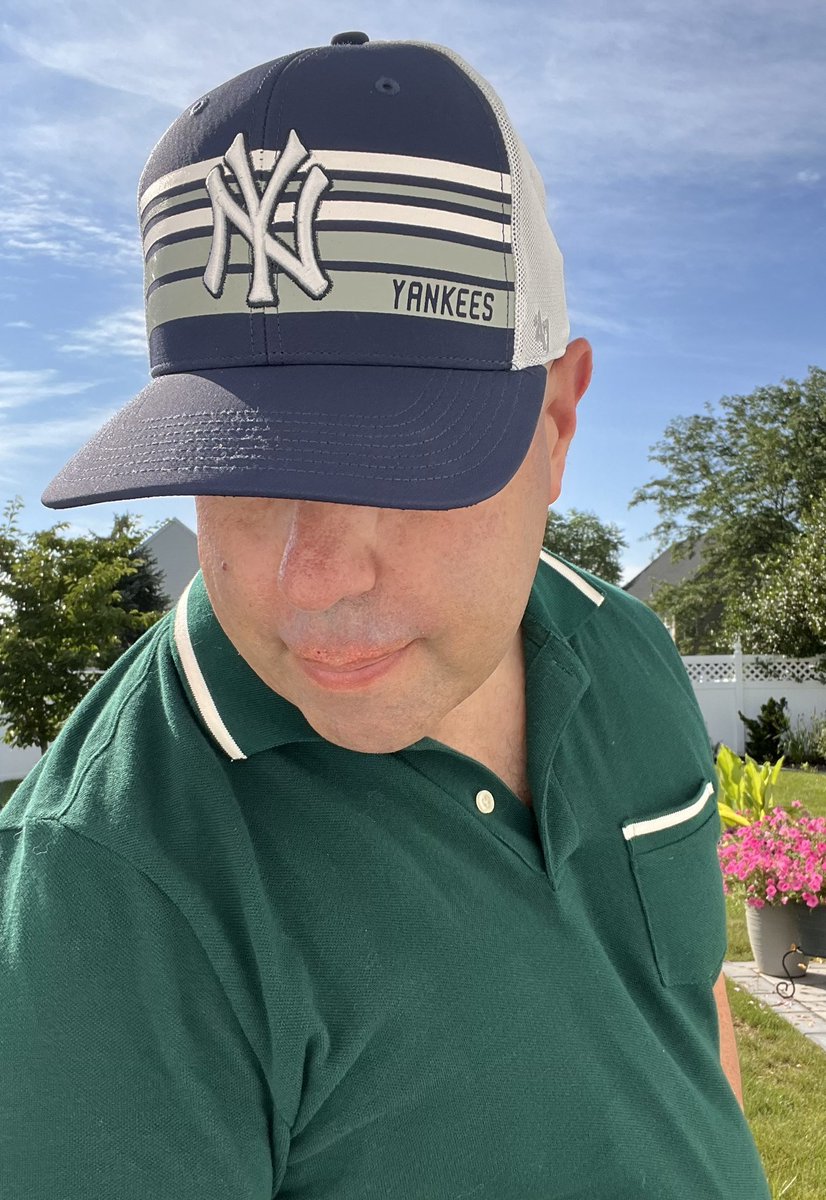 Muzixndmd's tweet photo. #RepBx  #YankeesTwitter #47Back #LidsLoyal #CapOfTheDay #UnitedByCaps 

Yankees return, new cap, and teaming up w/ the newest NYY fan Elianna aka Bobby’s 1st granddaughter aka @bobbytats631 and our @47 caps to get the 2nd half underway for today’s #NYYCapOfTheDay https://t.co/ItXsflV438