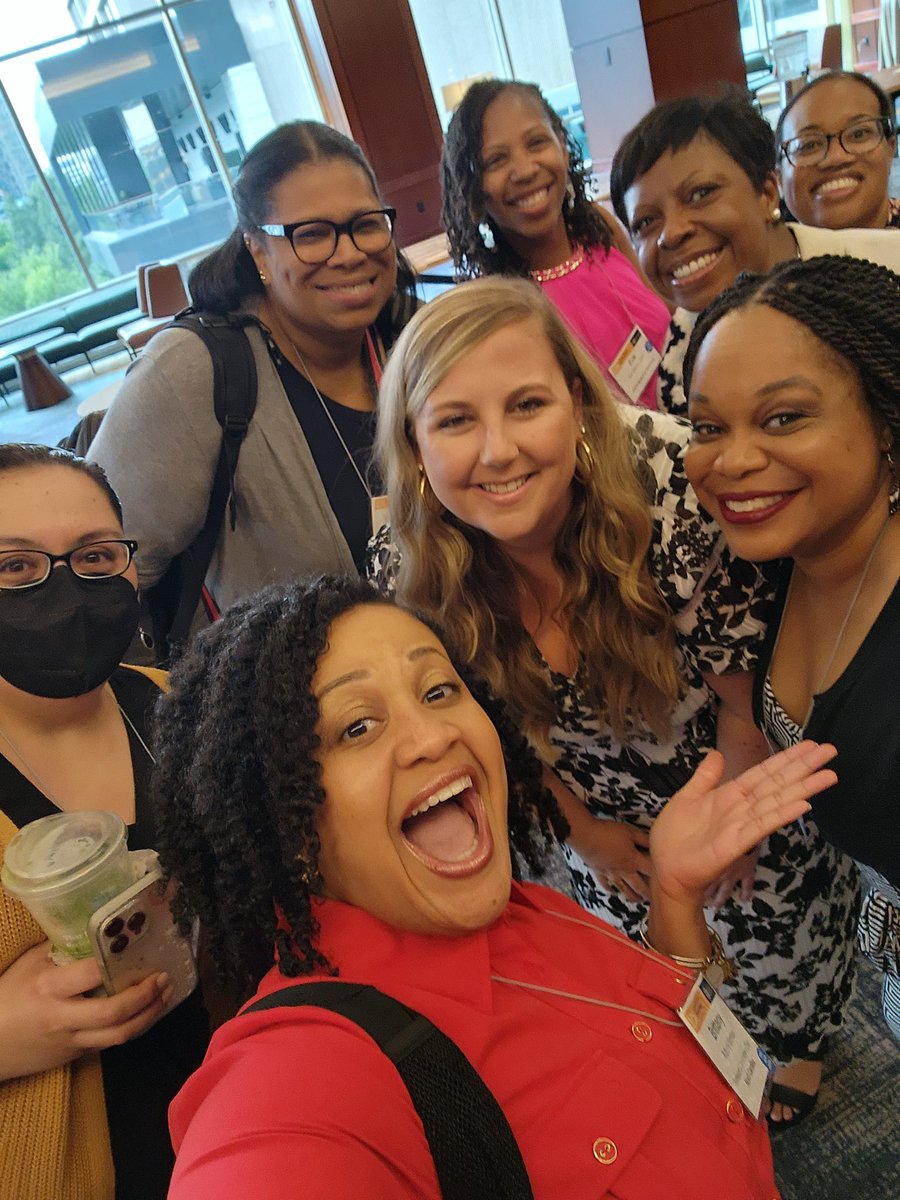 #ASCALDI23 Day 2 is already off to a FABULOUS start!!! Ran into @MsDraughn_SCC at breakfast 🤗 @tarsharpe @gibson_dr @DHawkesASCA @CounselorWebb @kbryant328 @diazstacey5 #ASCA23