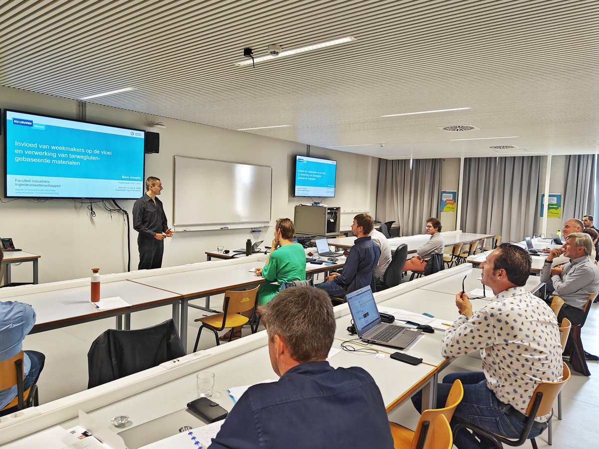 NewMatProPoliS's tweet photo. Our master students Polymer Processing defended their master thesis yesterday! An exciting day for the students to show the results of their hard work of the past year to an audience of both industrial and academic jury members. We wish you all the best in your future career! https://t.co/6HD1Q1s9uu