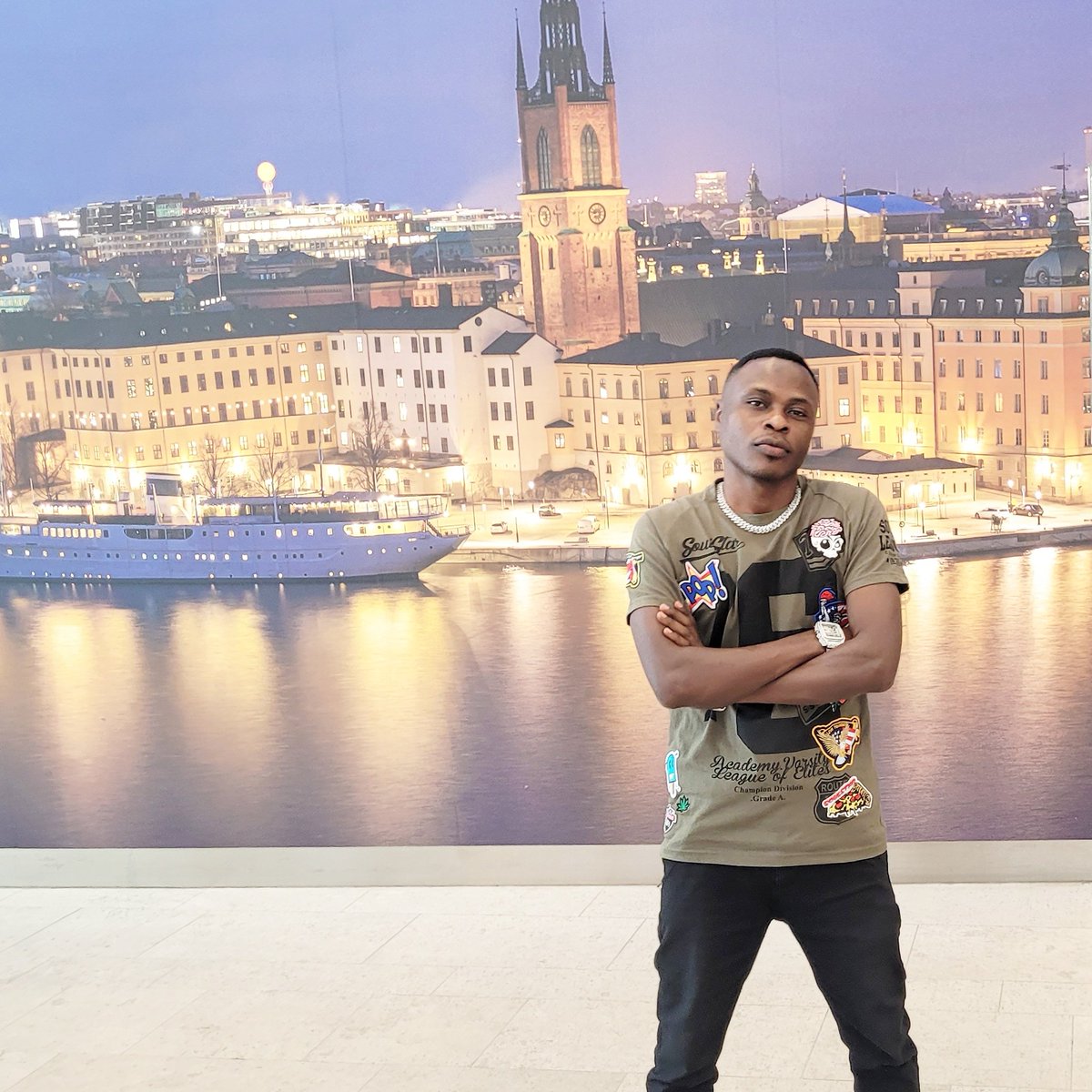 DJErycom's tweet image. Visited the GOOGLE Offices.
Now You Know Why DJErycom.com Ranks No.1 On Google