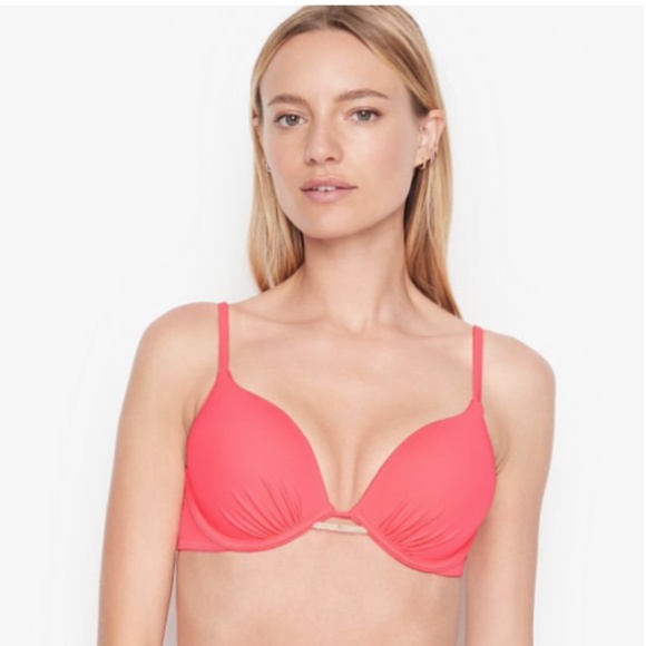 So good I had to share! Check out all the items I'm loving on <a href="/Poshmarkapp/">Poshmark</a> from @AleySunflower #poshmark #fashion #style #shopmycloset #victoriassecret #freepeople: posh.mk/Ak9bI4NxqBb