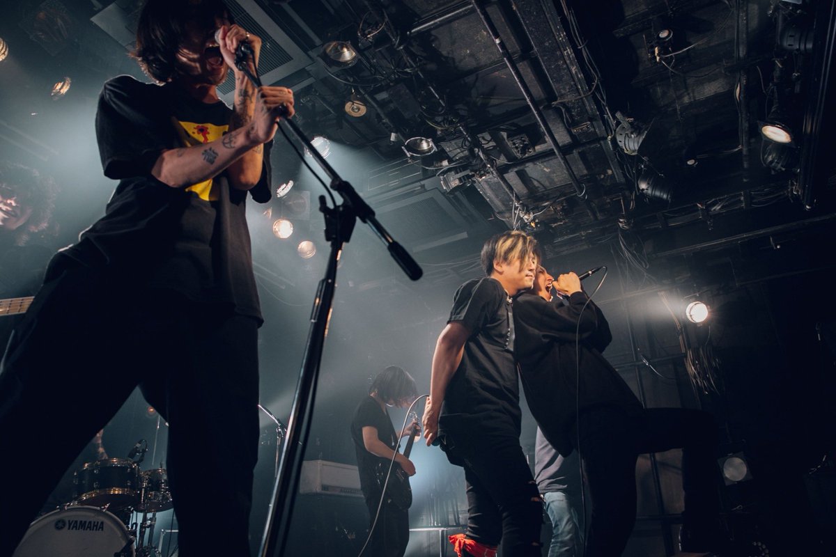 VELDE_official's tweet photo. 2023.07.13

VELDE pre.
4th mini album Release Event
"DETERMINATION"

Thanks☔️

@ryo_07_yamsy 
9年間ありがとう

photos by @cbnonn https://t.co/Lqy0xntNwn