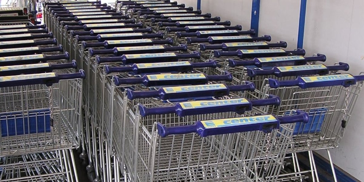 #ultimora Aiuti, Meloni: "Vi daremo l'euro per il carrello al supermercato, ma dovrete restituircelo"
lercio.it/aiuti-meloni-v…