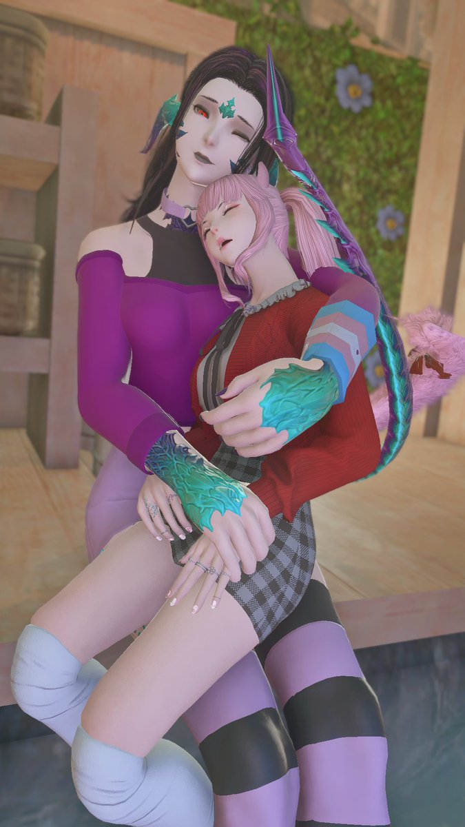 "Make sure your friends never feel alone. A hard day for one, might be the last day for another."

<a href="/kurosawaXIV/">ruby</a> - Cuddle Victim >:3