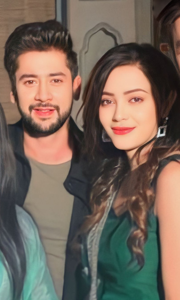 My happiness 🫶🫰🤌 #Amveer 

#KavRas #KaveriPriyam #ParasArora