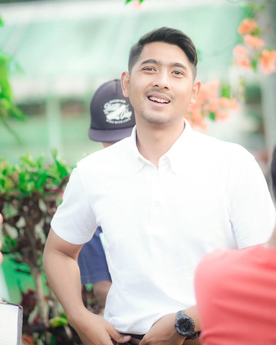 Rasanya sedih dan berat utk tdk melihat kamu sebagai Aldebaran 😢 tp mungkin ini yg terbaik utk kemajuan kamu terdepannya sebagai aktor hebat . Makasih ya sudah menemani selama ini lewat tokoh Aldebaran dan tetap mempertahankan karakter Aldebaran kami 🙏🏻😍

#ThankYouAryaSaloka