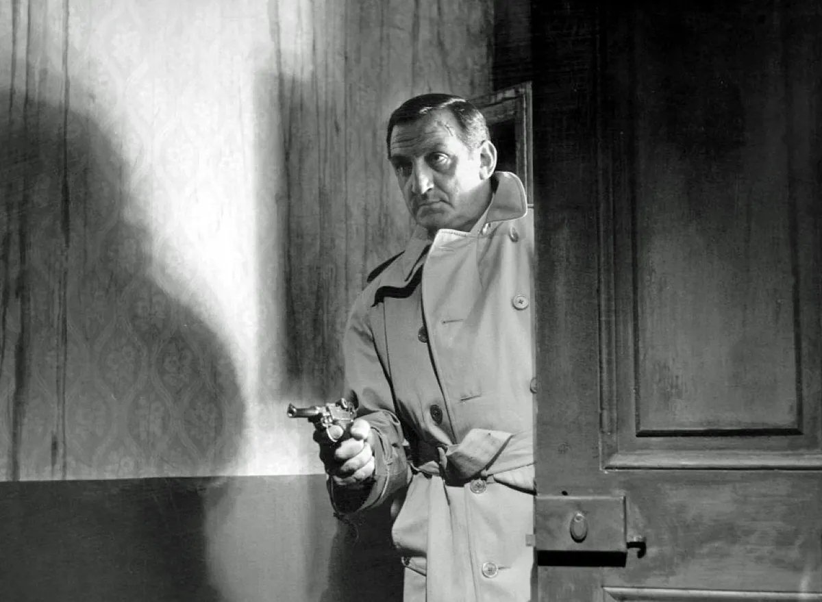 RuizVidal7's tweet photo. Lino Ventura 🖤✨ Le Deuxième souffle, JP Melville, 1966
Du grand Melville 🖤 https://t.co/pUc4QTTMQE