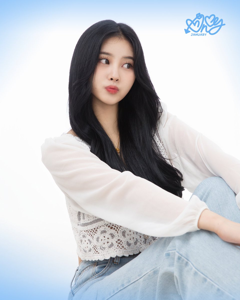 Jan_1_Official_'s tweet photo. [#hyunyoung]

#JANUARY #제니웨리 #현영 #remember #리멤버 https://t.co/lxWjZm9jmh