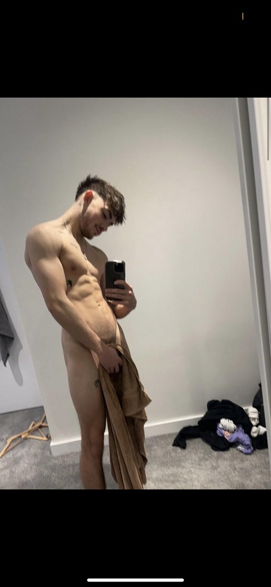 WHughes_ tweet media