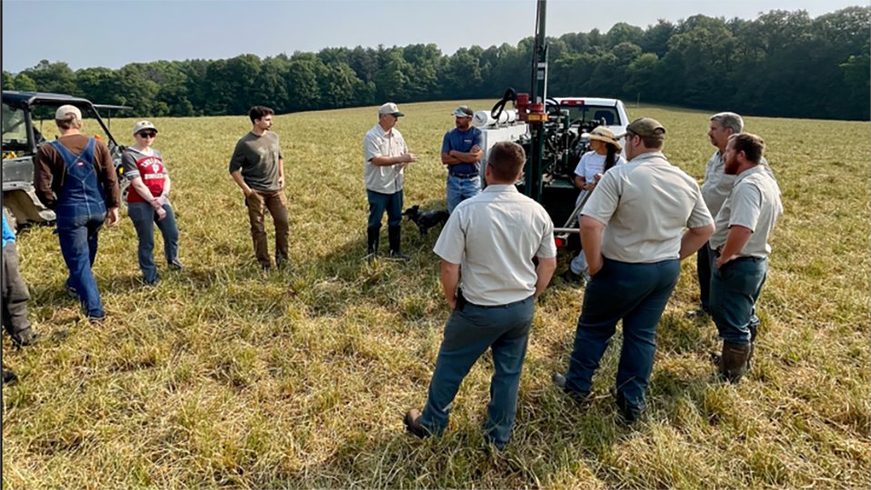 A Dubois County farm will use a grant from @USDA's Partnerships for Climate-Smart Commodities program to expand its climate-smart practices and help farmers in IN and KY adopt regenerative ag practices. @IndianaUniv @PurdueAg @univofkentucky @CCSI_IN insideindianabusiness.com/articles/duboi…