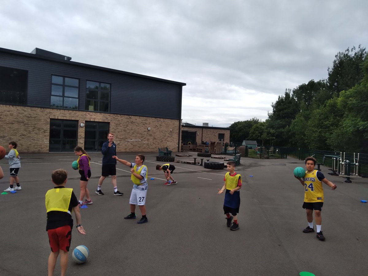 ActiveSchAngus's tweet image. In the midst of a busy #SummerofFun there&apos;s still time for an #ActiveArbroath 🏀 festival 🤩 70+ children with a common love for Basketball. Thanks Jake @basketballscot &amp;amp; Shannon @Taysidemuskies  #SportForLife