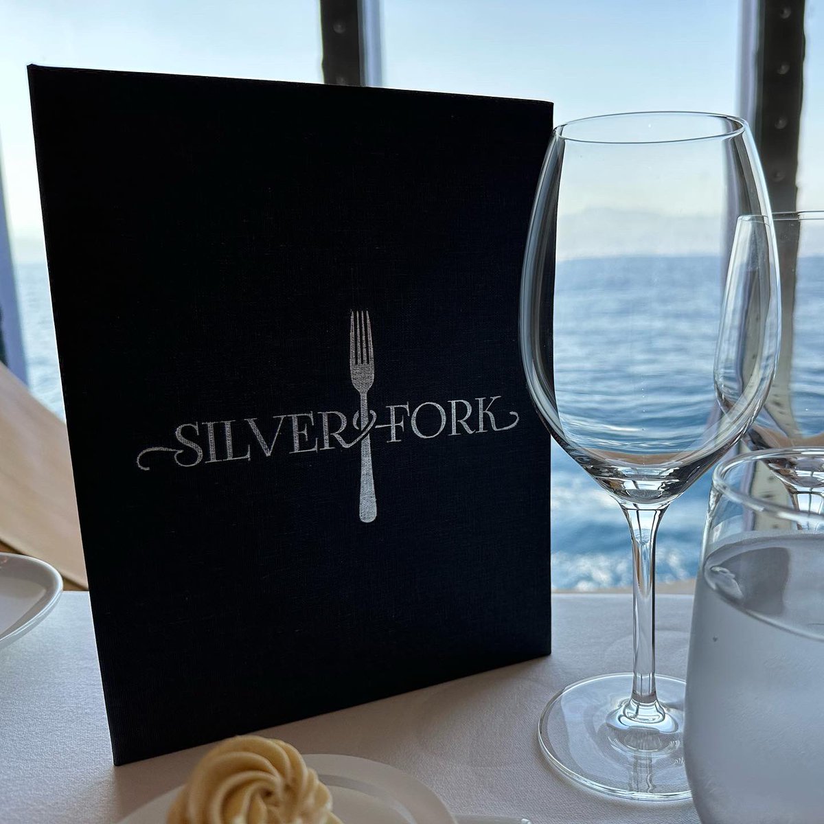 georgeanddan's tweet photo. Silver Fork onboard Marella Voyager was incredible. The food was great, as was the service! 🍴 
You can choose the à la carte menu priced at £36.95 per person, or £46.95 for the 7-course tasting menu. We chose the à la carte and did not regret it 😄
AD [Media Trip] #Bonvoyager https://t.co/xQgPQJudVH