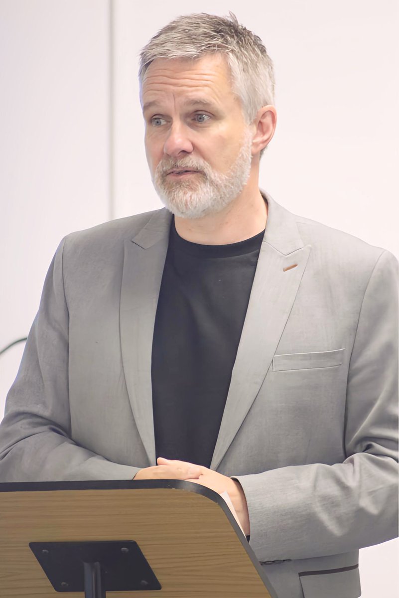 maxigraphixs tweet media