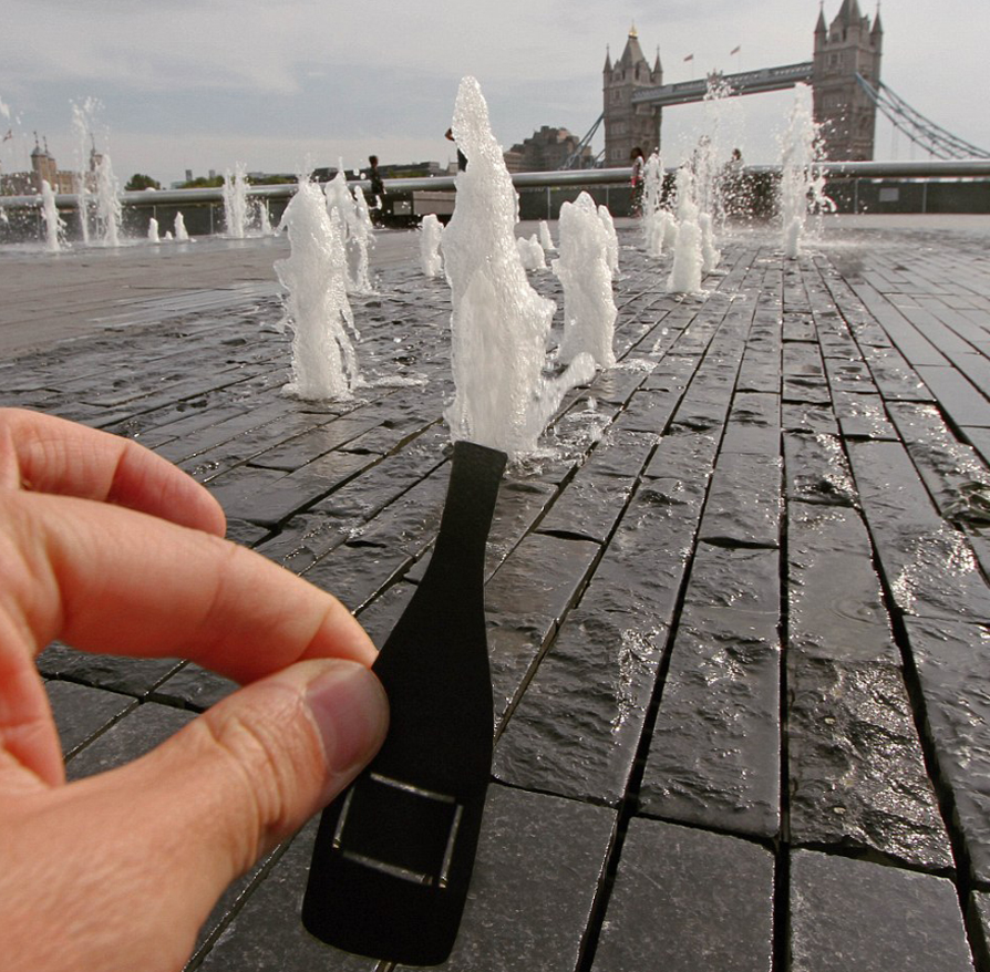 On the fountain near Tower Bridge, the spring water seems to be sprayed from Michael's champagne bottle cut-out🤞