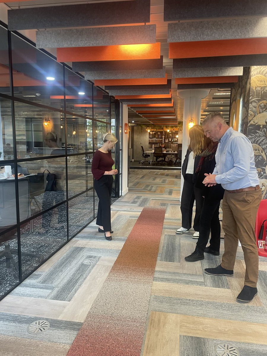 Absolute Commercial Interiors tweet media