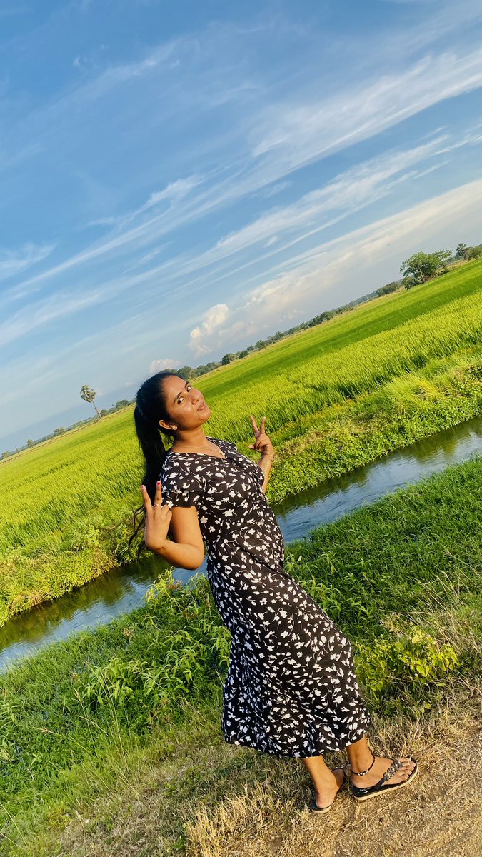 Jhalinyjoka's tweet photo. #உன்னை போன்ற #அன்பாளன் 
யார்க்கு வாய்க்கும் மீண்டும் ..! ❤️ https://t.co/YxBZASOgju