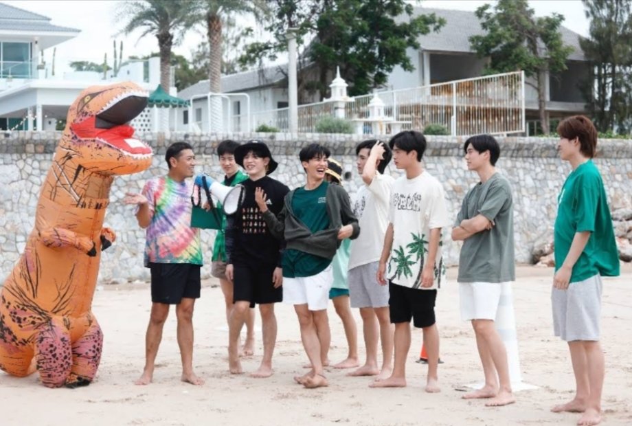 Fanpage_Gun's tweet photo. GMMTV Twitter update
Behind the scenes

#PondPhuwin 
#pond
#phuwin https://t.co/GFWENBMvIR