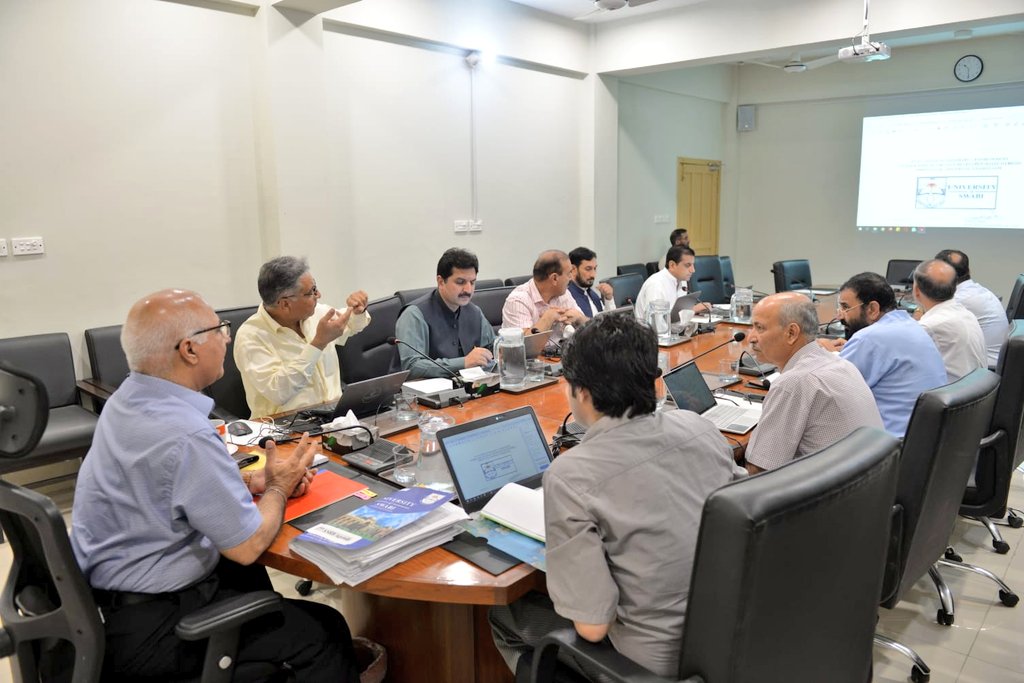 SwabiUniversity's tweet photo. 17th Meeting of Advanced Studies &amp; Research Board (ASRB) was held in the Committee Room, #UniversityOfSwabi. The forum discussed research proposals of MPhil Scholars doing research in UoSwabi. https://t.co/airrdKxR9y