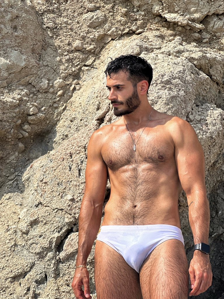 _donthand's tweet photo. Getting some vitamin D ☀️ https://t.co/qD8vze1FR6