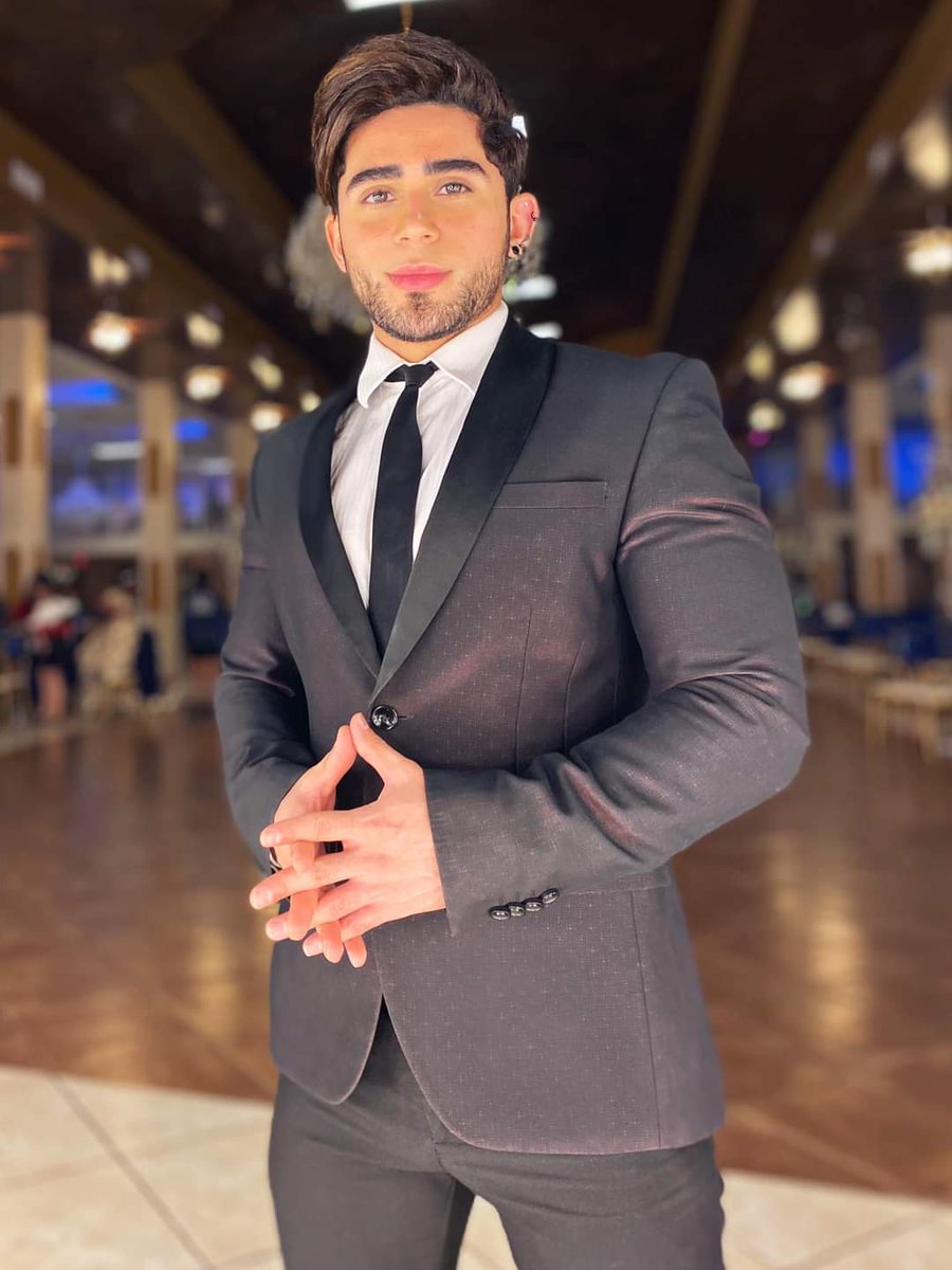 IsboFanClub's tweet photo. Saben que fecha importante viene en próximos días? 👀 Y dos más el proximo mes 🥳 será que organizamos algo? 🤭
@isbo_official cantante y compositor Matamorense 👨🏻‍🎤

#ISBO #IsboMusic #Cantante #Compositor #Productor #Bailarín #IsboFanClub #IsboFanClubOficial https://t.co/kjXJkPkUy7