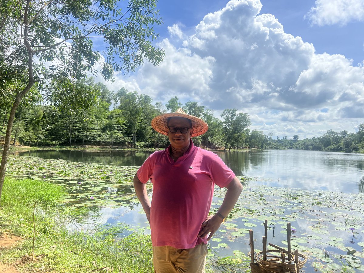 Love Bangladesh’s Lovely Tea Gardens and Lakes  #Srimangal #Sylhet