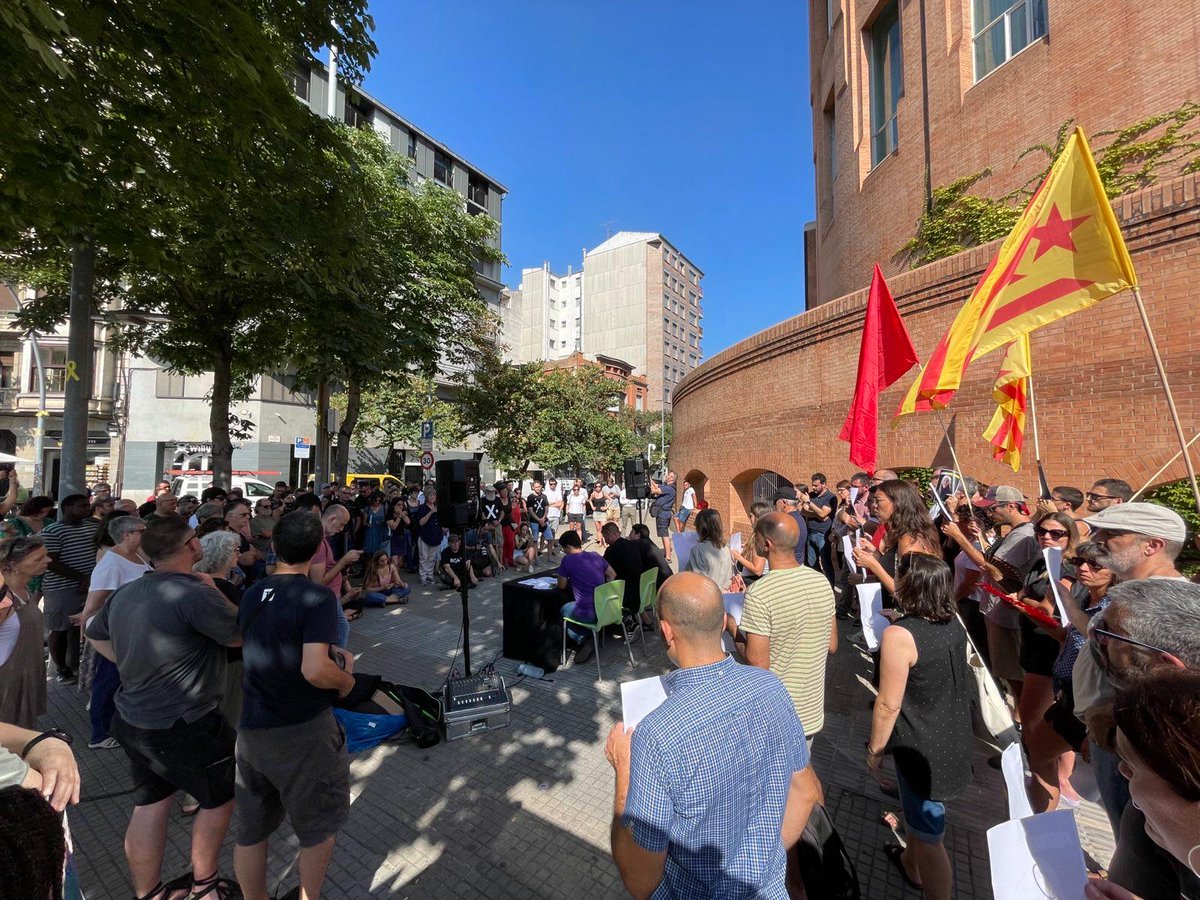 🔴Avui hem conegut la 4a infiltració d’una policia espanyola dins l’independentisme. L’Estat espanyol no té limits i això requereix d’una resposta jurídica i política contundent.

El Consell de la República dona tot el suport a les víctimes i es posa al seu servei👇🏼

#PreparemNos